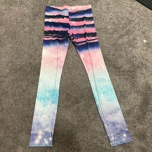 NWOT A’gaci lightweight leggings size medium